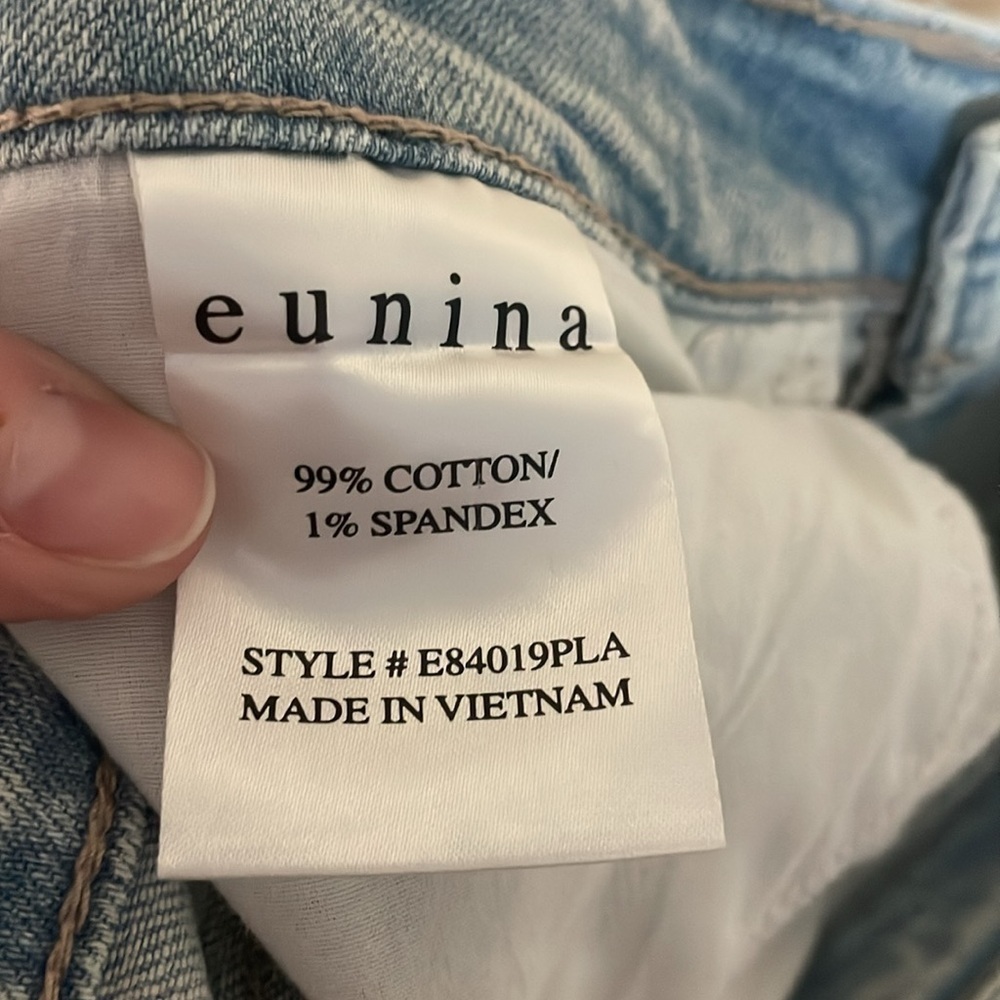 Eunina size 15 tobi super high rise distress mom Jean crop light wash no stretch - Picture 12 of 13